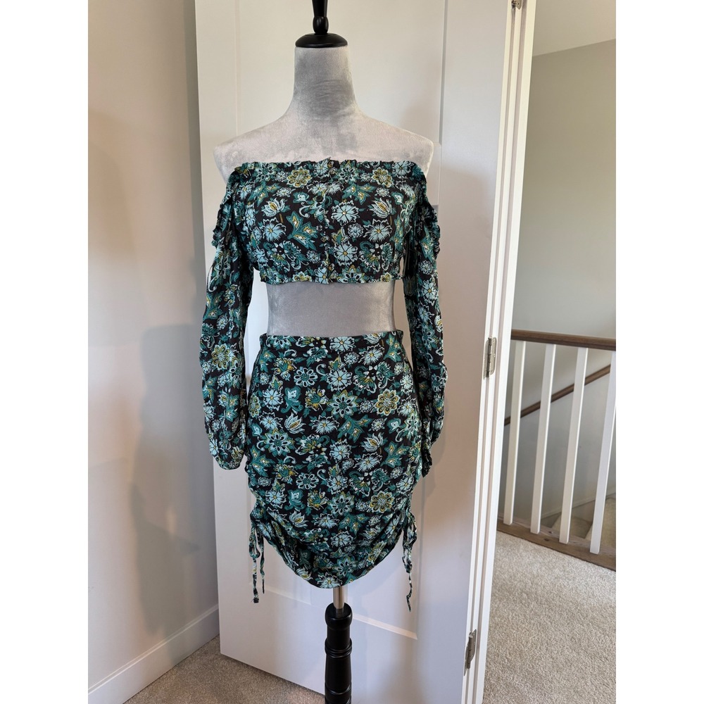 Volcom Beau Floral 2 Piece Set Off Shoulder Crop Top Ruched Mini Skirt M beach